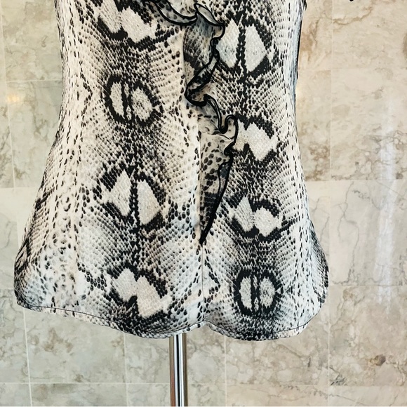 WHBM Snake Print Flutter Sleeve Top - Picture 3 of 8